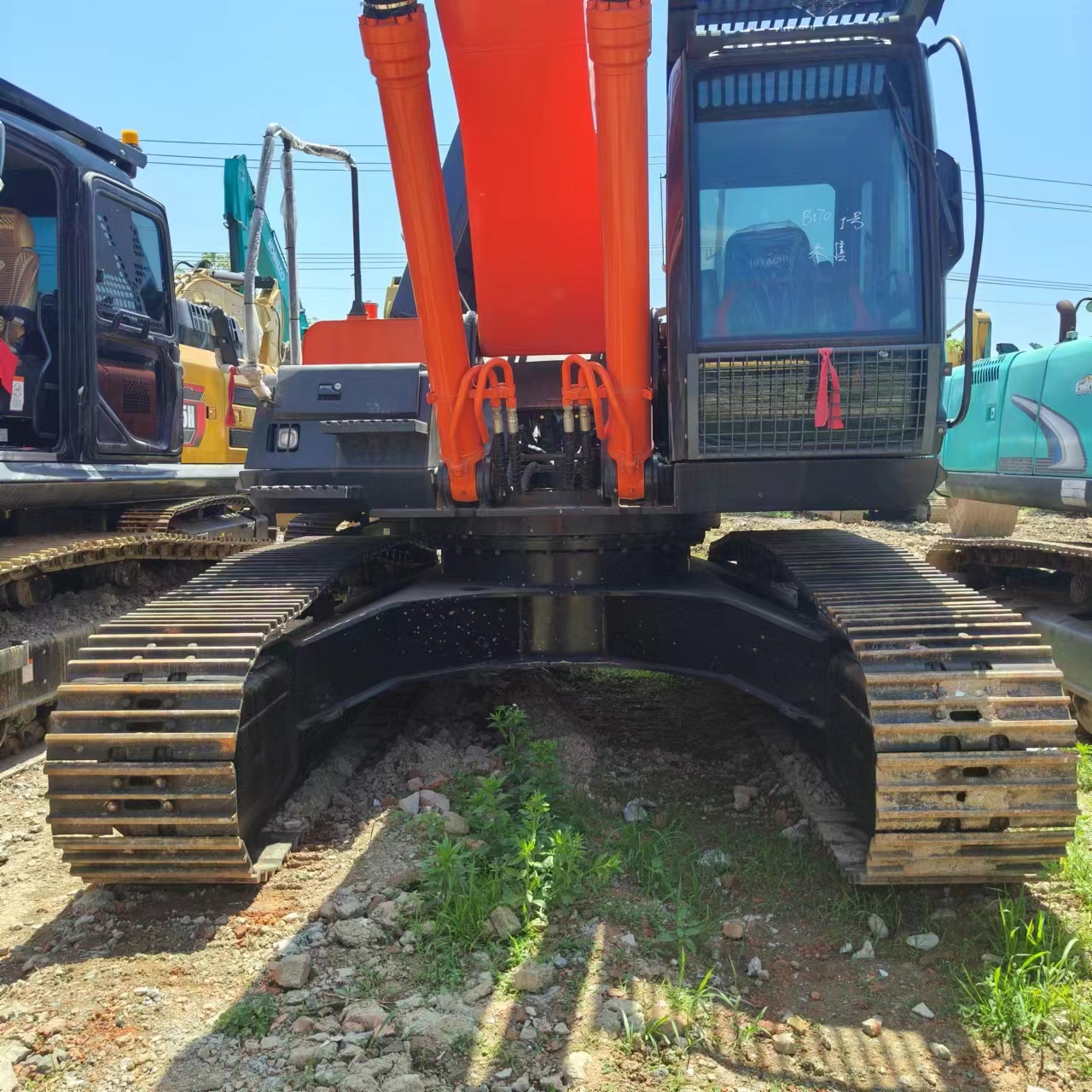 Excavadora de cadenas HITACHI ZX350: foto 6