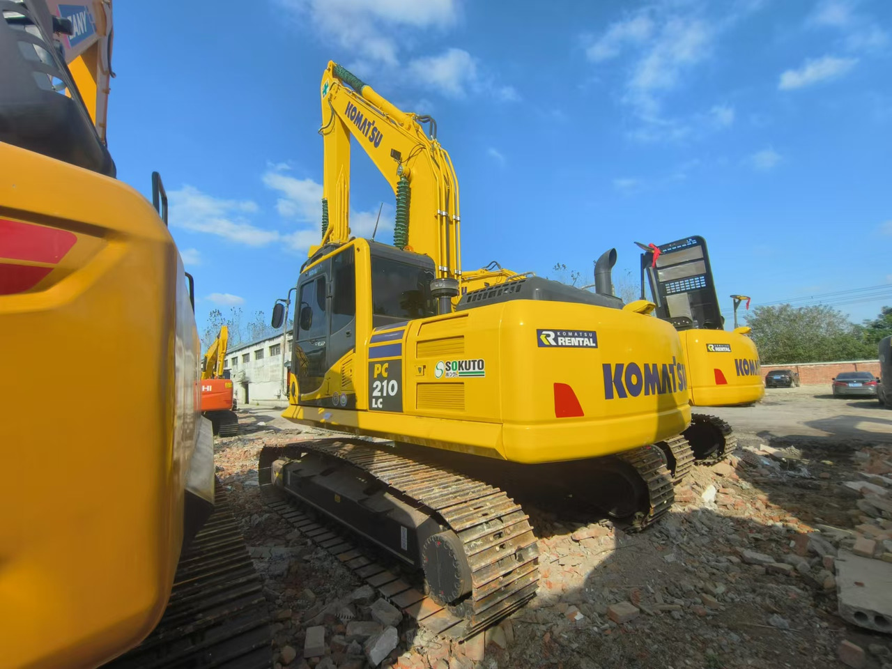 KOMATSU PC210LC-8 - Excavadora de cadenas: foto 1 KOMATSU PC210LC-8 - Excavadora de cadenas: foto 1