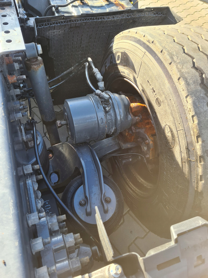 BELKA OŚ TYŁ WLECZONA PODNOSZONA KOMPLETNA RENAULT GAMA T VOLVO PUSHER 6x2 - Suspensión: foto 4 BELKA OŚ TYŁ WLECZONA PODNOSZONA KOMPLETNA RENAULT GAMA T VOLVO PUSHER 6x2 - Suspensión: foto 4