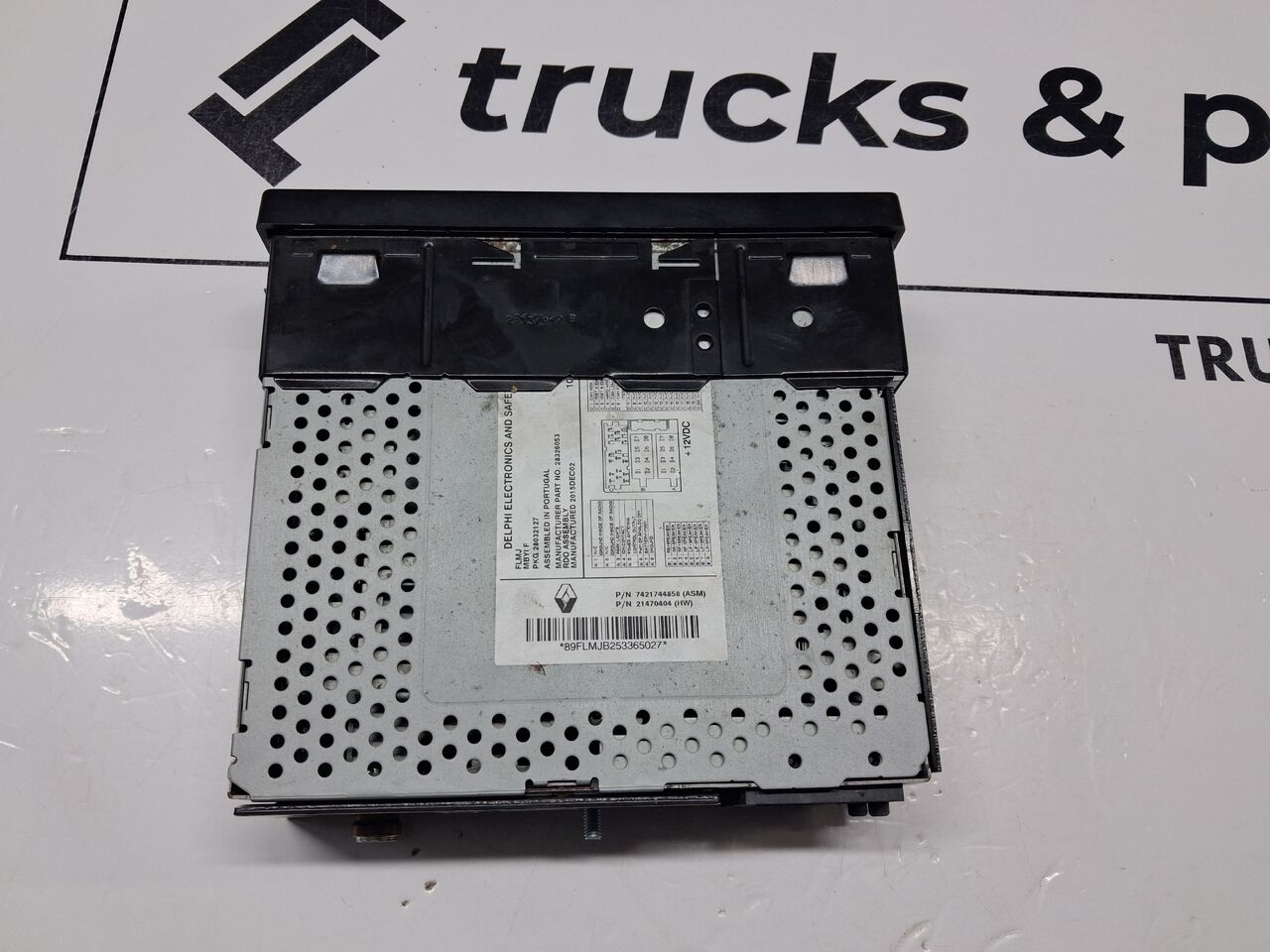 DELPHI RADIO DELPHI RADIOODTWARZACZ CD 12V RENAULT GAMA D ORYGINAŁ - Cabina e interior para Camión: foto 3 DELPHI RADIO DELPHI RADIOODTWARZACZ CD 12V RENAULT GAMA D ORYGINAŁ - Cabina e interior para Camión: foto 3