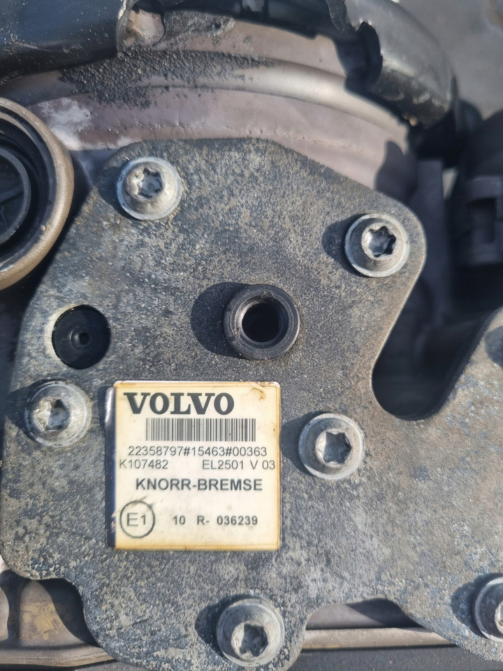 KNORR-BREMSE ZAWÓR OSUSZACZ POWIETRZA APM VOLVO FH 4 FM 4 FMX 4 EURO 6 - Piezas de freno para Camión: foto 3 KNORR-BREMSE ZAWÓR OSUSZACZ POWIETRZA APM VOLVO FH 4 FM 4 FMX 4 EURO 6 - Piezas de freno para Camión: foto 3