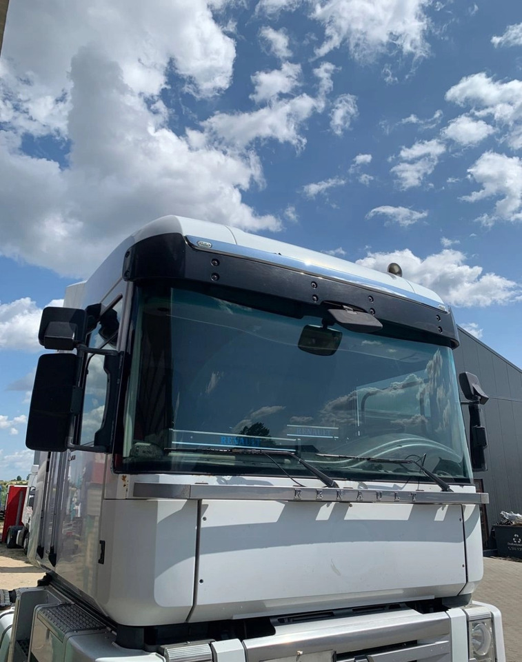 KOMPLETNA RENAULT MAGNUM DXI LFT VEGA RENAULT OE - Cabina: foto 3 KOMPLETNA RENAULT MAGNUM DXI LFT VEGA RENAULT OE - Cabina: foto 3