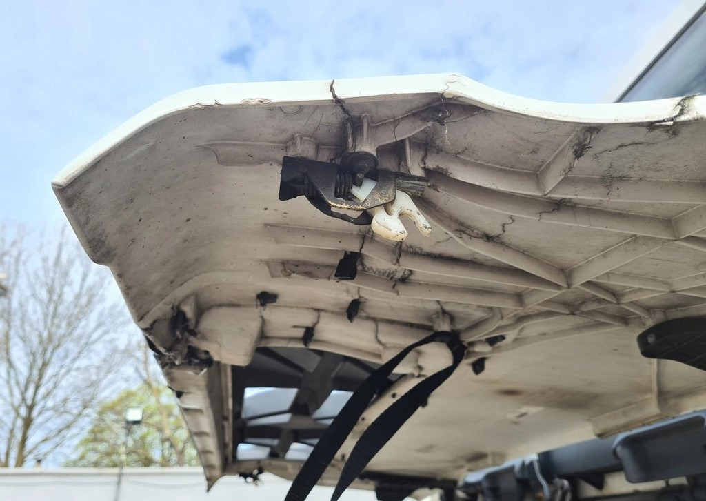 MASKA ATRAPA PRZÓD KABINY ORYGINAŁ RENAULT GAMA D WIDE EURO 6 SZEROKA 2M - Parachoques: foto 3 MASKA ATRAPA PRZÓD KABINY ORYGINAŁ RENAULT GAMA D WIDE EURO 6 SZEROKA 2M - Parachoques: foto 3