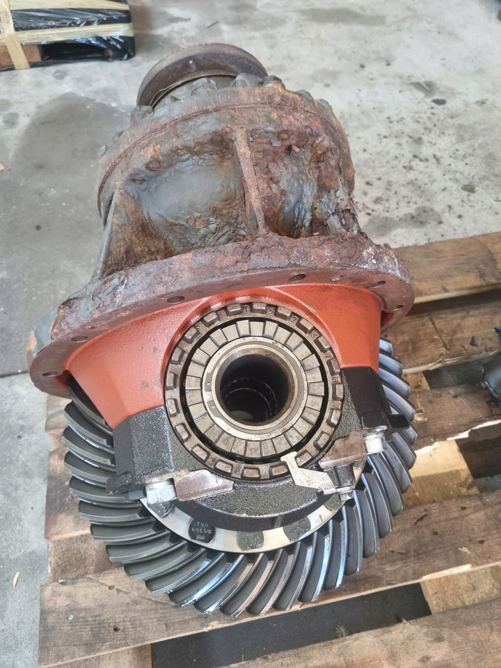 MERITOR WKŁAD MOSTU DYFER GŁÓWKA MOST VOLVO FH FM EV91 RSS1356 SV 2.50 18/45 - Diferencial para Camión: foto 2 MERITOR WKŁAD MOSTU DYFER GŁÓWKA MOST VOLVO FH FM EV91 RSS1356 SV 2.50 18/45 - Diferencial para Camión: foto 2