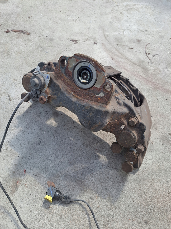 MERITOR ZACISK HAMULCOWY MERITOR PRAWY LUB LEWY PRZÓD FORD F-MAX CARGO - Pinza de freno para Camión: foto 3 MERITOR ZACISK HAMULCOWY MERITOR PRAWY LUB LEWY PRZÓD FORD F-MAX CARGO - Pinza de freno para Camión: foto 3