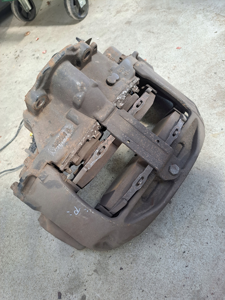 MERITOR ZACISK HAMULCOWY MERITOR PRAWY LUB LEWY PRZÓD FORD F-MAX CARGO - Pinza de freno para Camión: foto 1 MERITOR ZACISK HAMULCOWY MERITOR PRAWY LUB LEWY PRZÓD FORD F-MAX CARGO - Pinza de freno para Camión: foto 1