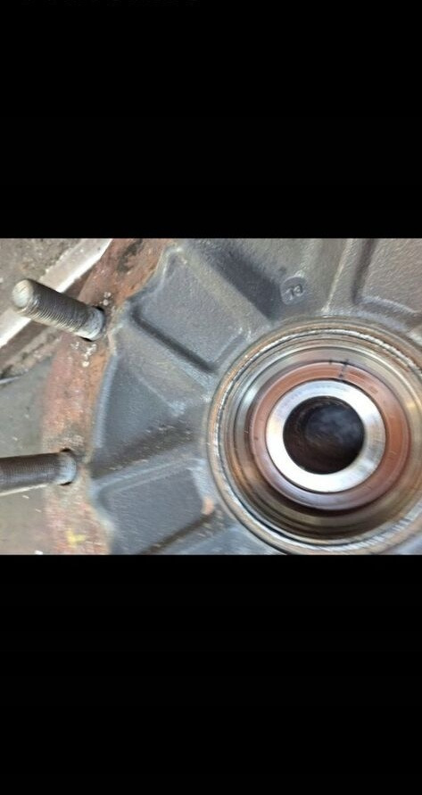 PIASTA KOŁA PRZÓD VOLVO FH 4 FM 4 RENAULT GAMA T - Cubo para Camión: foto 2 PIASTA KOŁA PRZÓD VOLVO FH 4 FM 4 RENAULT GAMA T - Cubo para Camión: foto 2