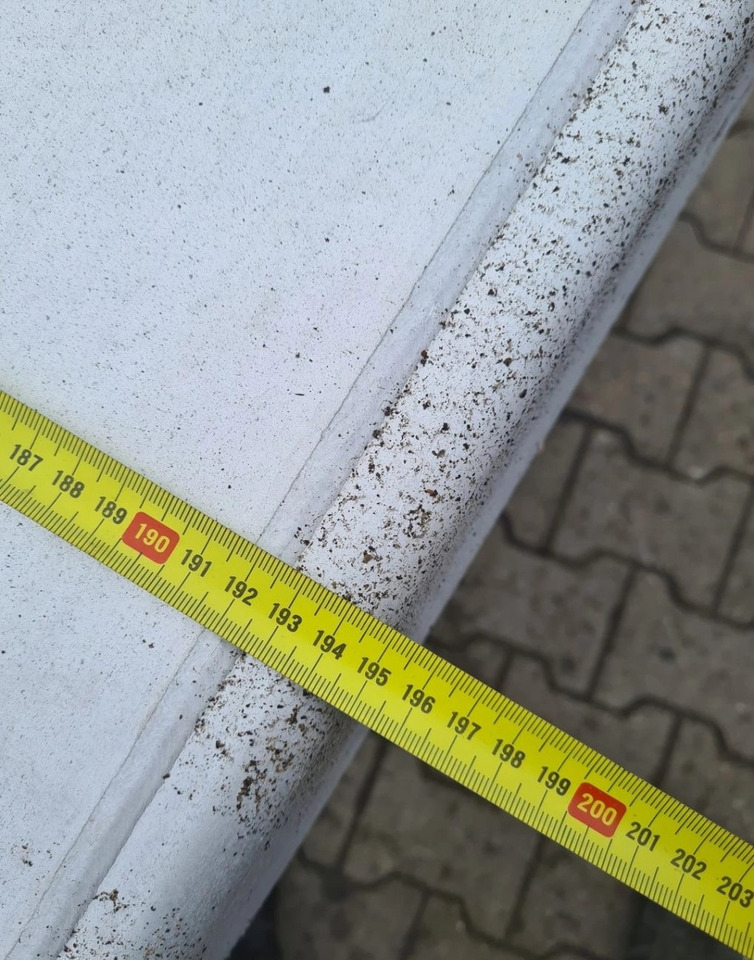 Renault 20873121 Premium Magnum DXI Gama T Volvo FH 13 790L - Depósito de combustible: foto 5 Renault 20873121 Premium Magnum DXI Gama T Volvo FH 13 790L - Depósito de combustible: foto 5