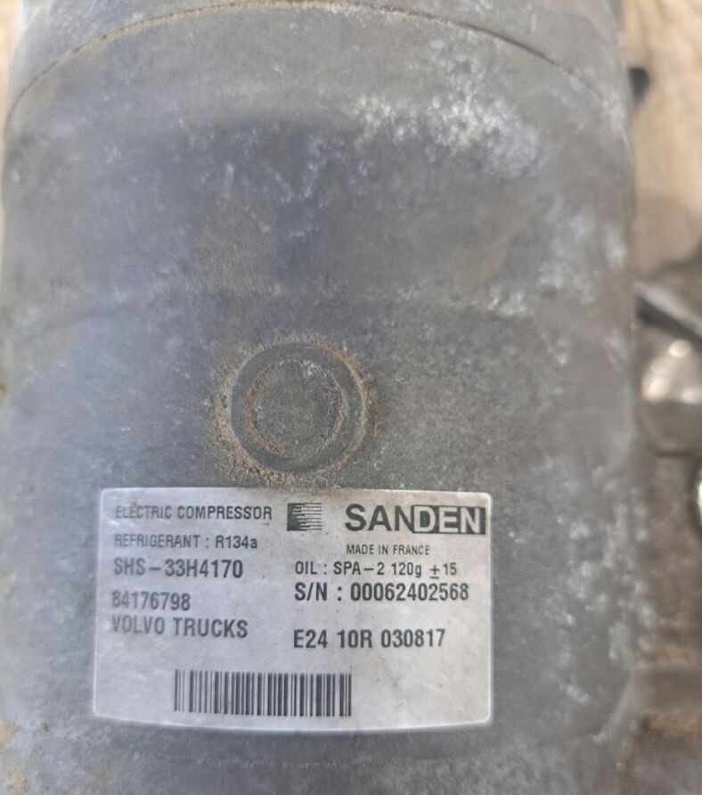 Sanden SPRĘŻARKA KOMPRESOR KLIMATYZACJI VOLVO FH 4 FMX 84176798 - Compresor de aire acondicionado para Camión: foto 4 Sanden SPRĘŻARKA KOMPRESOR KLIMATYZACJI VOLVO FH 4 FMX 84176798 - Compresor de aire acondicionado para Camión: foto 4