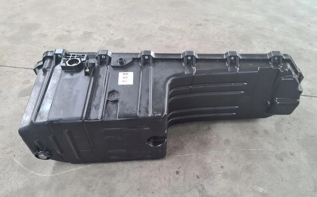 VOLVO FH 16 D16K EURO 6 23560651 - Cárter de aceite: foto 4 VOLVO FH 16 D16K EURO 6 23560651 - Cárter de aceite: foto 4