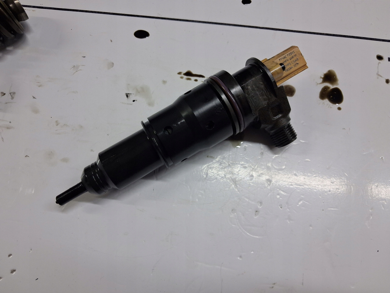 VOLVO POMPOWTRYSKIWACZE WTRYSKI COMMON RAIL VOLVO FH FM 4 5 RENAULT GAMA T EVO - Inyector para Camión: foto 4 VOLVO POMPOWTRYSKIWACZE WTRYSKI COMMON RAIL VOLVO FH FM 4 5 RENAULT GAMA T EVO - Inyector para Camión: foto 4