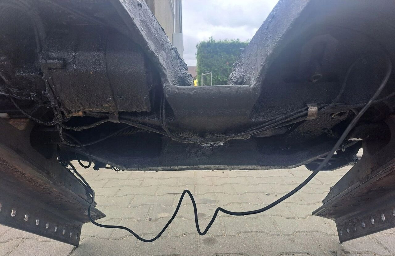 Volvo FH FM 9 12 13 4   Volvo VOLVO FH FM 9 12 13 4 - Quinta rueda para Camión: foto 2 Volvo FH FM 9 12 13 4   Volvo VOLVO FH FM 9 12 13 4 - Quinta rueda para Camión: foto 2