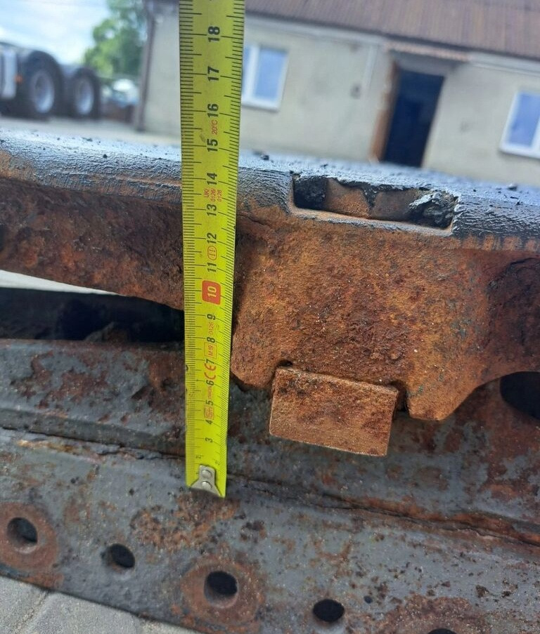 Volvo GF+ FSK200 140 MM WSPORNIK FH FM 9 12 13   Volvo GF+ FSK200 WSPORNIK VOLVO FH FM 9 12 13. - Quinta rueda para Camión: foto 3 Volvo GF+ FSK200 140 MM WSPORNIK FH FM 9 12 13   Volvo GF+ FSK200 WSPORNIK VOLVO FH FM 9 12 13. - Quinta rueda para Camión: foto 3