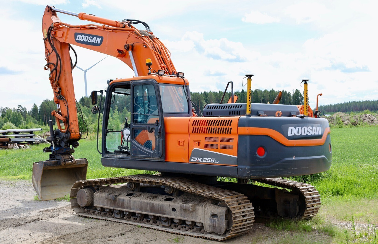 Doosan DX255 LC - 3 - Excavadora de cadenas: foto 3 Doosan DX255 LC - 3 - Excavadora de cadenas: foto 3
