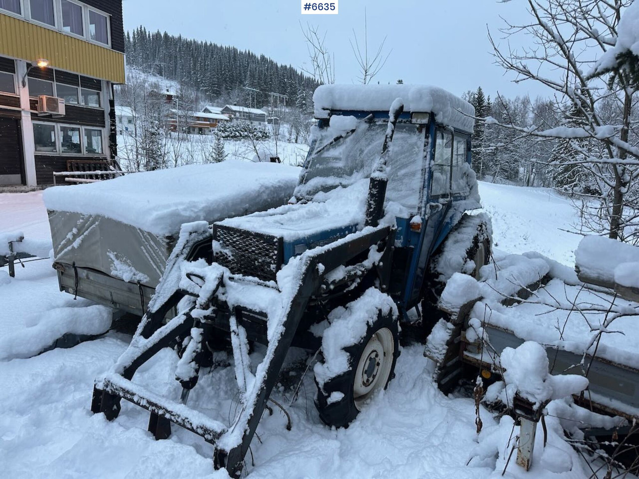 1985 Iseki 4451 tractor w/ front loader. - Tractor: foto 1 1985 Iseki 4451 tractor w/ front loader. - Tractor: foto 1