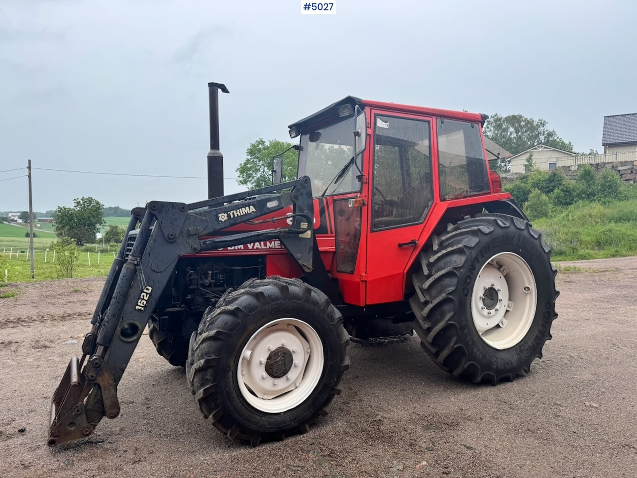 1985 Volvo Valmet 805 Turbo 4x4 w/ Front loader - Tractor: foto 1 1985 Volvo Valmet 805 Turbo 4x4 w/ Front loader - Tractor: foto 1