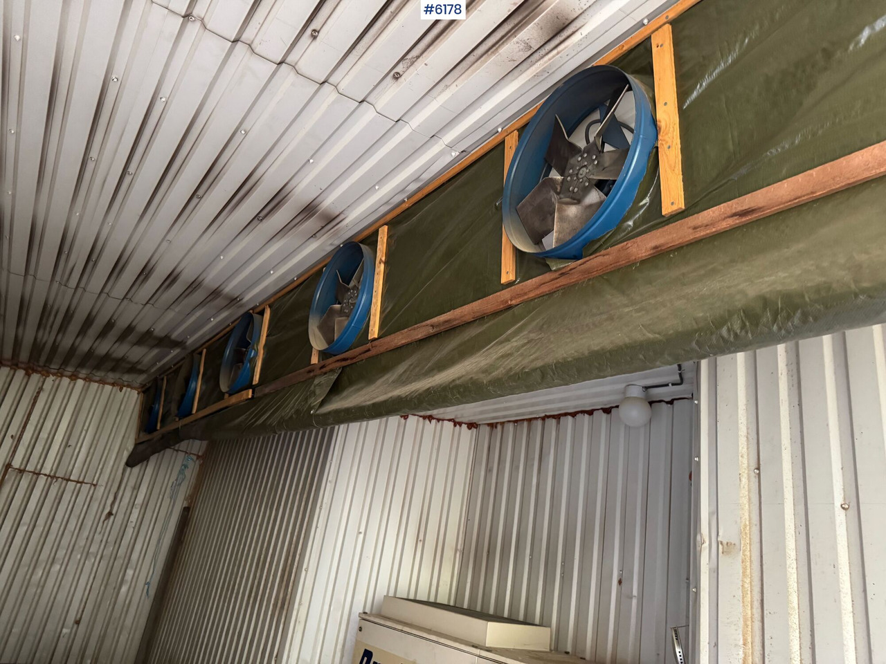 1997 Dryfinn 15 drying unit with circulation fans and trolley - Equipo de climatización industrial: foto 5 1997 Dryfinn 15 drying unit with circulation fans and trolley - Equipo de climatización industrial: foto 5