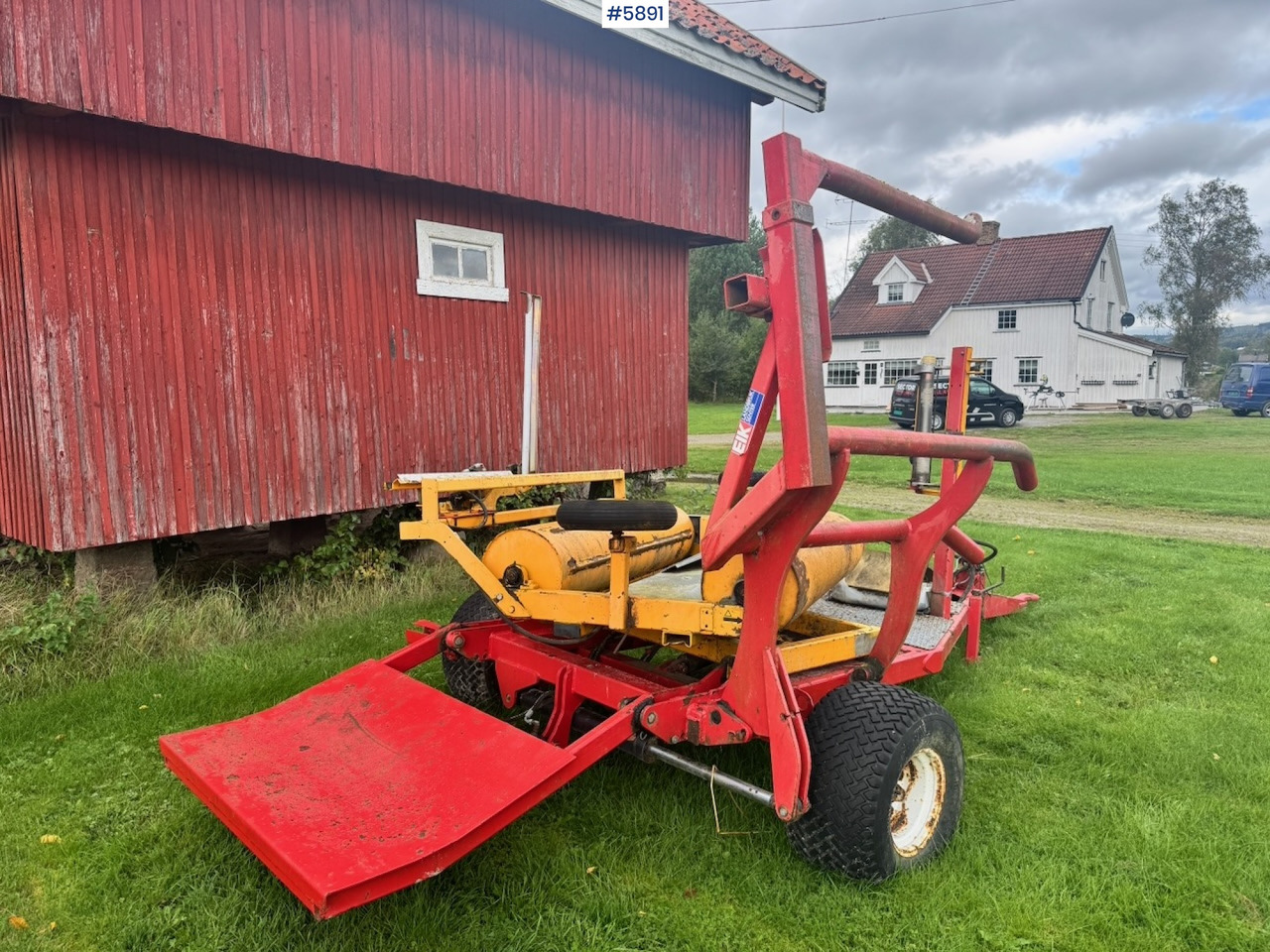 1997 Tellefsdal AW4000 round bale wrapper - Maquinaria de henificación: foto 4 1997 Tellefsdal AW4000 round bale wrapper - Maquinaria de henificación: foto 4