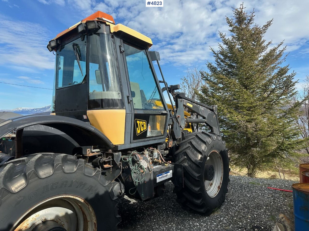 Tractor 2000 JCB Fastrac 4x4 tractor w/ loader, 2 new tires, gravel bucket or snow bucket. WATCH VIDEO.: foto 6 Tractor 2000 JCB Fastrac 4x4 tractor w/ loader, 2 new tires, gravel bucket or snow bucket. WATCH VIDEO.: foto 6