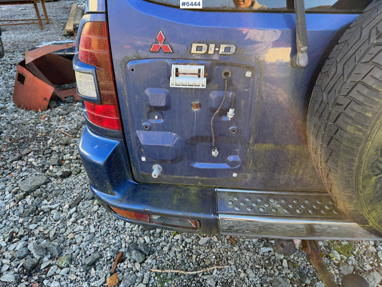 Coche 2000 Mitsubishi Pajero GLX with 7 seats: foto 8