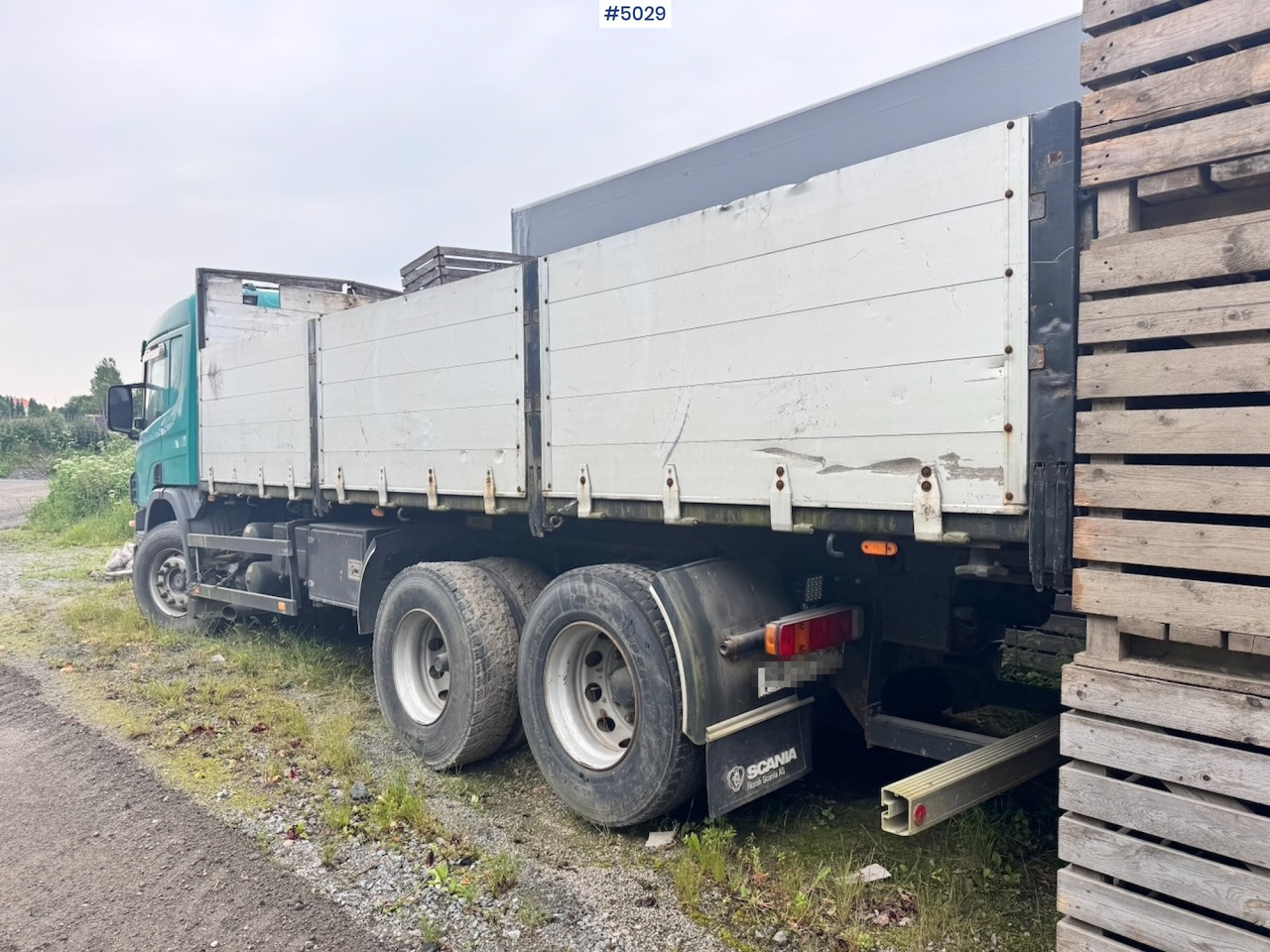 2000 Scania P124 6x2 Tipper truck - Camión volquete: foto 3 2000 Scania P124 6x2 Tipper truck - Camión volquete: foto 3