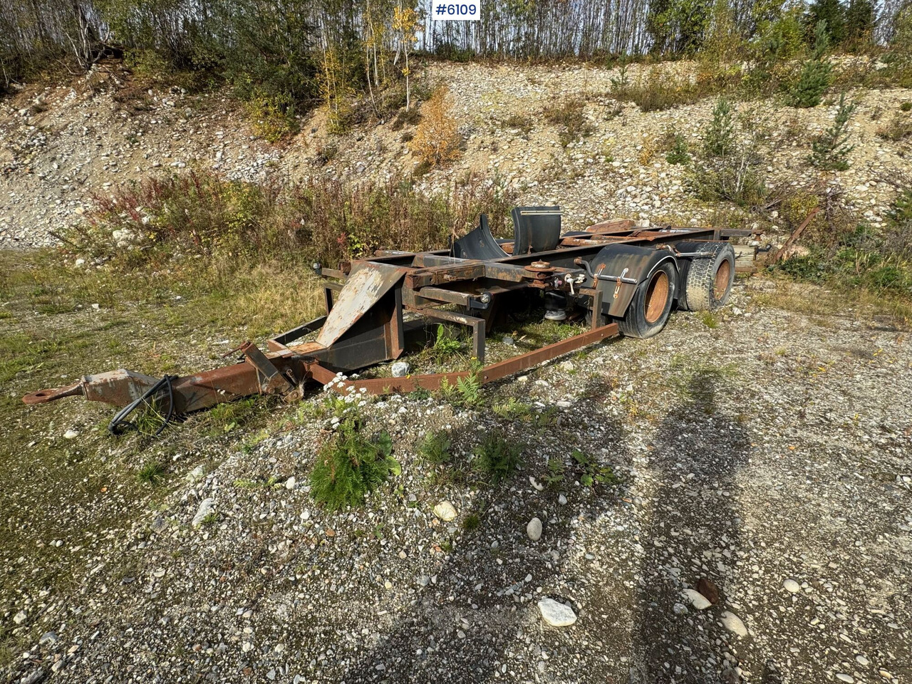 2002 Istrail container trailer. Repair object. - Remolque góndola rebajadas: foto 2 2002 Istrail container trailer. Repair object. - Remolque góndola rebajadas: foto 2