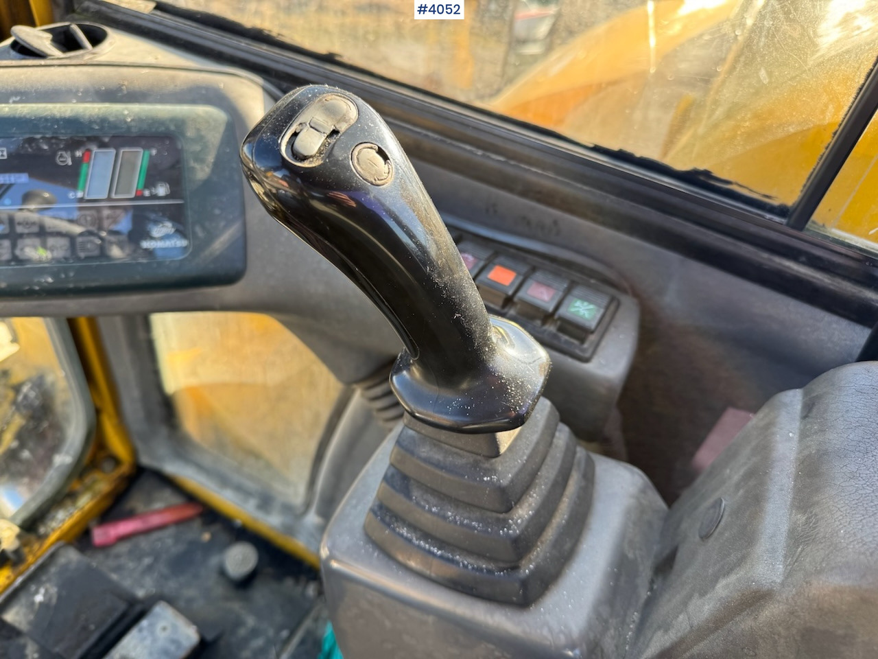 Excavadora 2004 Komatsu PW 110R: foto 17 Excavadora 2004 Komatsu PW 110R: foto 17