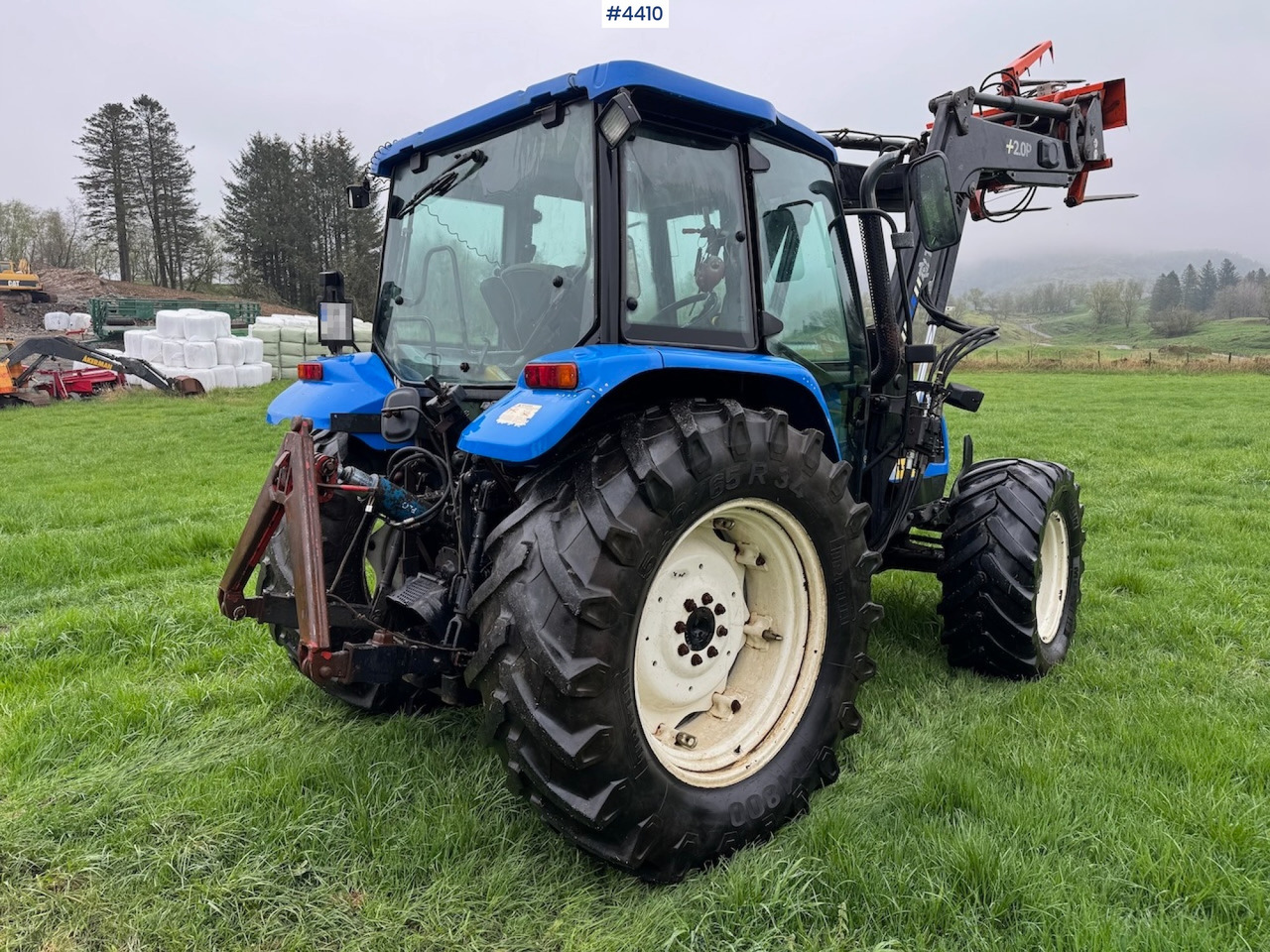 2006 New Holland TL100 A w/Front Loader. - Tractor: foto 5 2006 New Holland TL100 A w/Front Loader. - Tractor: foto 5