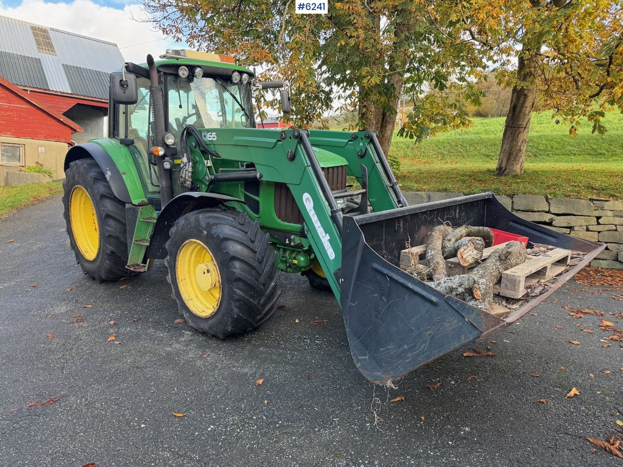 2007 John Deere 6530 w/ AutoPower and front loader. - Tractor: foto 1 2007 John Deere 6530 w/ AutoPower and front loader. - Tractor: foto 1