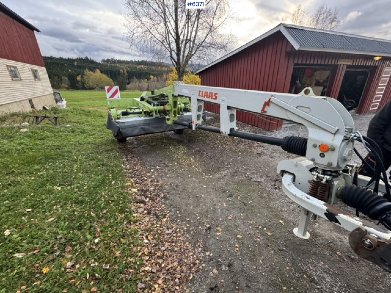 2012 CLAAS Disco 3100 TC trailed mower - Maquinaria de henificación: foto 1 2012 CLAAS Disco 3100 TC trailed mower - Maquinaria de henificación: foto 1