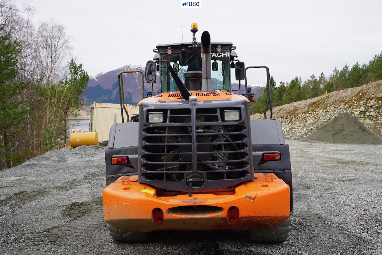 2012 Hitachi ZW220 - Cargadora de ruedas: foto 5 2012 Hitachi ZW220 - Cargadora de ruedas: foto 5