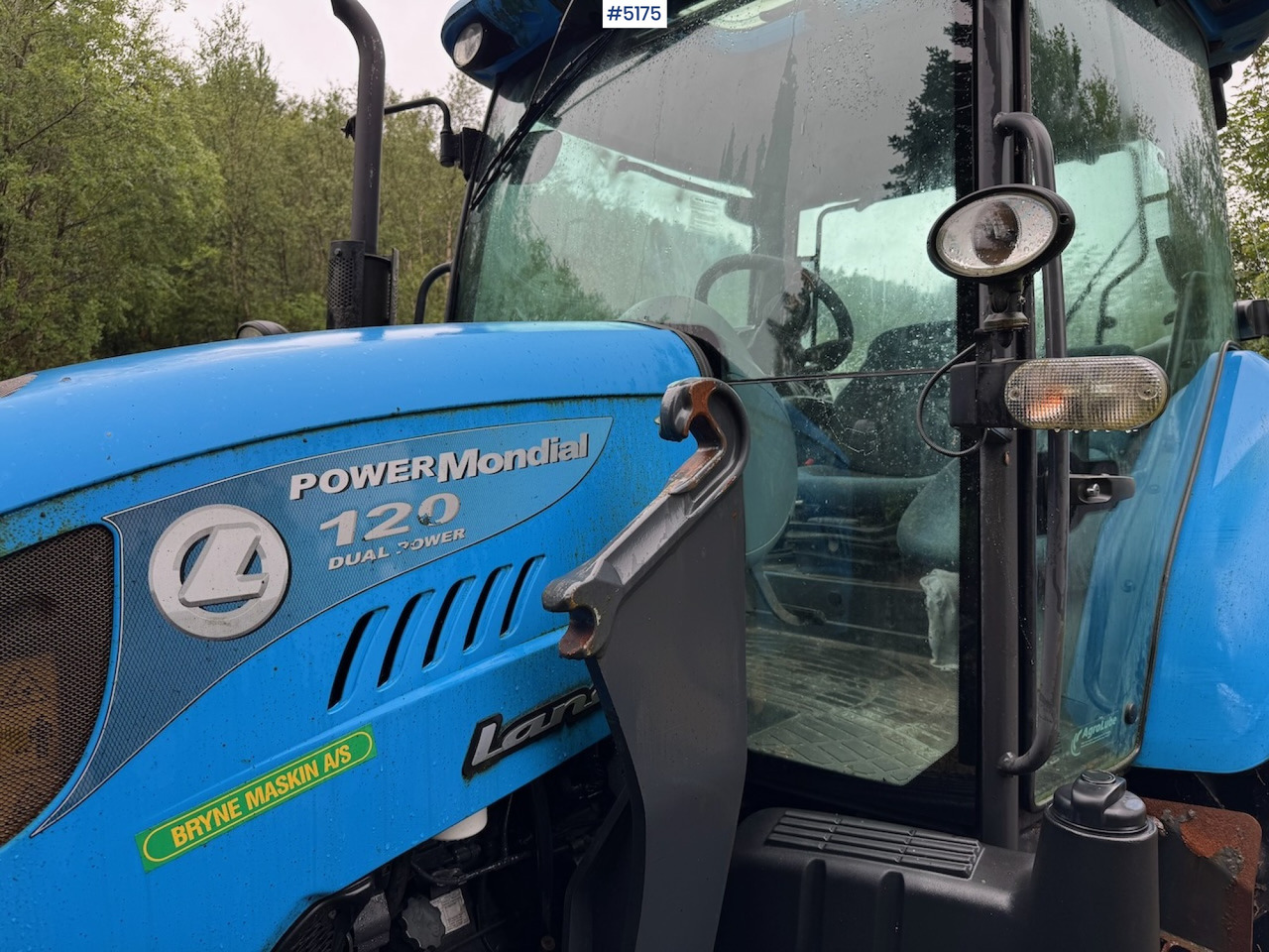 2013 Landini Powermondial 120 w/front loader and some equipment. Low hours! - Tractor: foto 2 2013 Landini Powermondial 120 w/front loader and some equipment. Low hours! - Tractor: foto 2