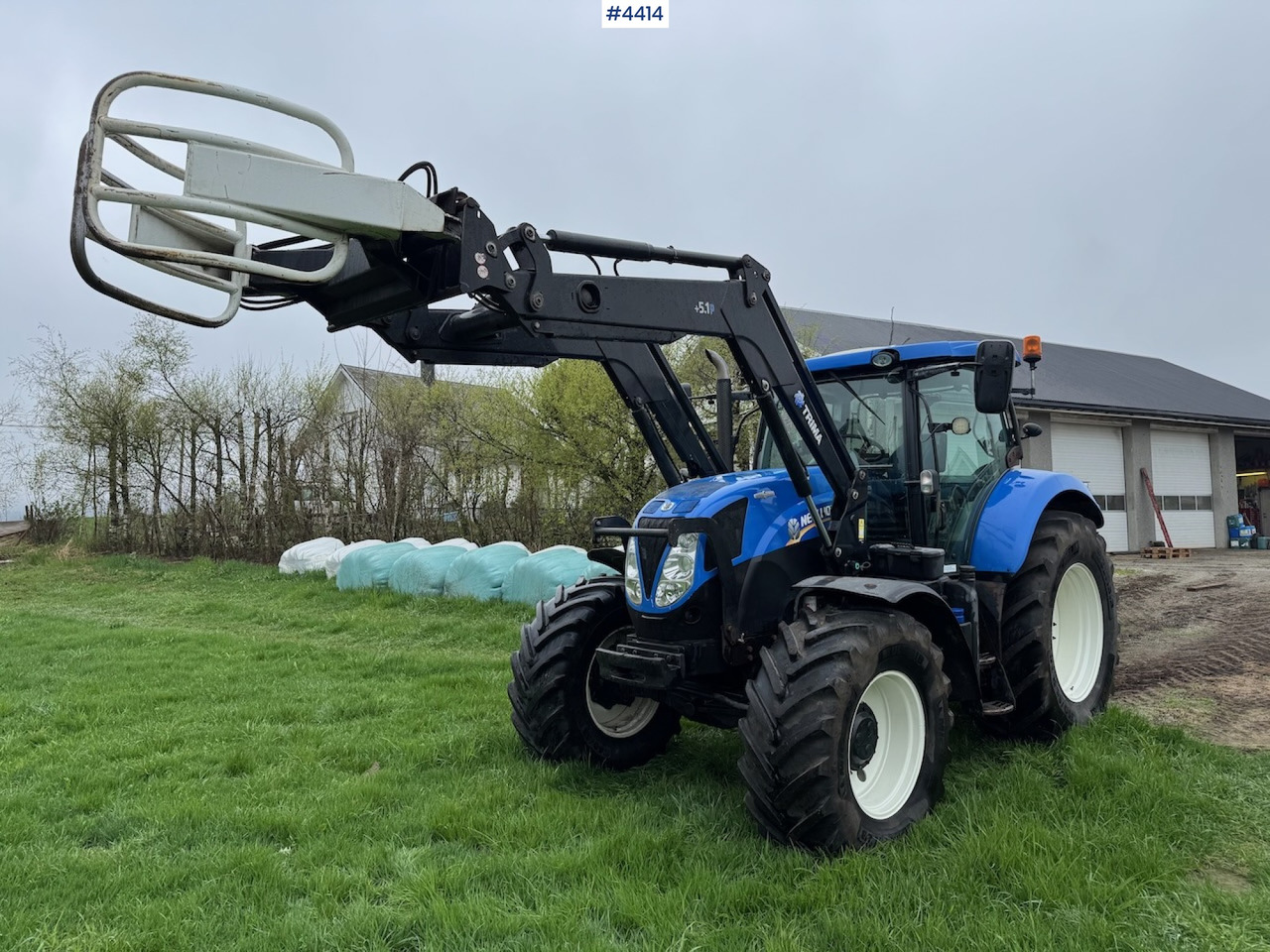 2015 New Holland T7.185 Auto Command w/Front Loader - Tractor: foto 1 2015 New Holland T7.185 Auto Command w/Front Loader - Tractor: foto 1