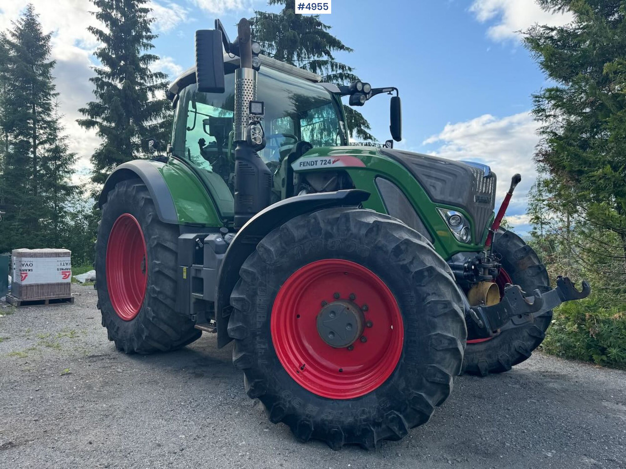 2017 Fendt 724 Vario - Tractor: foto 1 2017 Fendt 724 Vario - Tractor: foto 1