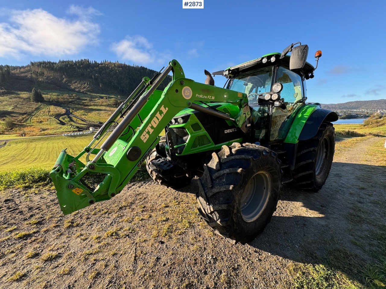 2019 Deutz-Fahr 6120 TV w/front loader and twin wheels - Tractor: foto 1 2019 Deutz-Fahr 6120 TV w/front loader and twin wheels - Tractor: foto 1