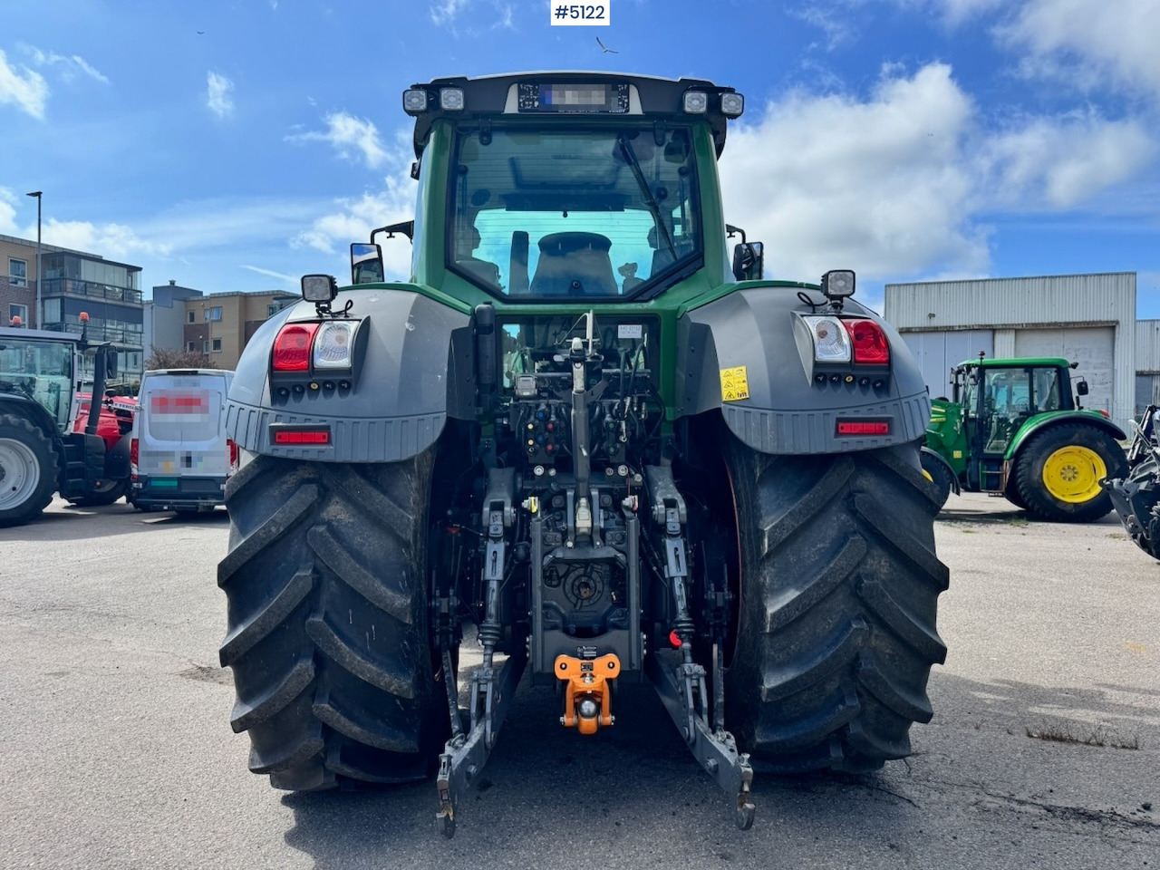 2019 Fendt 828 Vario w/ Front hydraulics and Front PTO. - Tractor: foto 5 2019 Fendt 828 Vario w/ Front hydraulics and Front PTO. - Tractor: foto 5