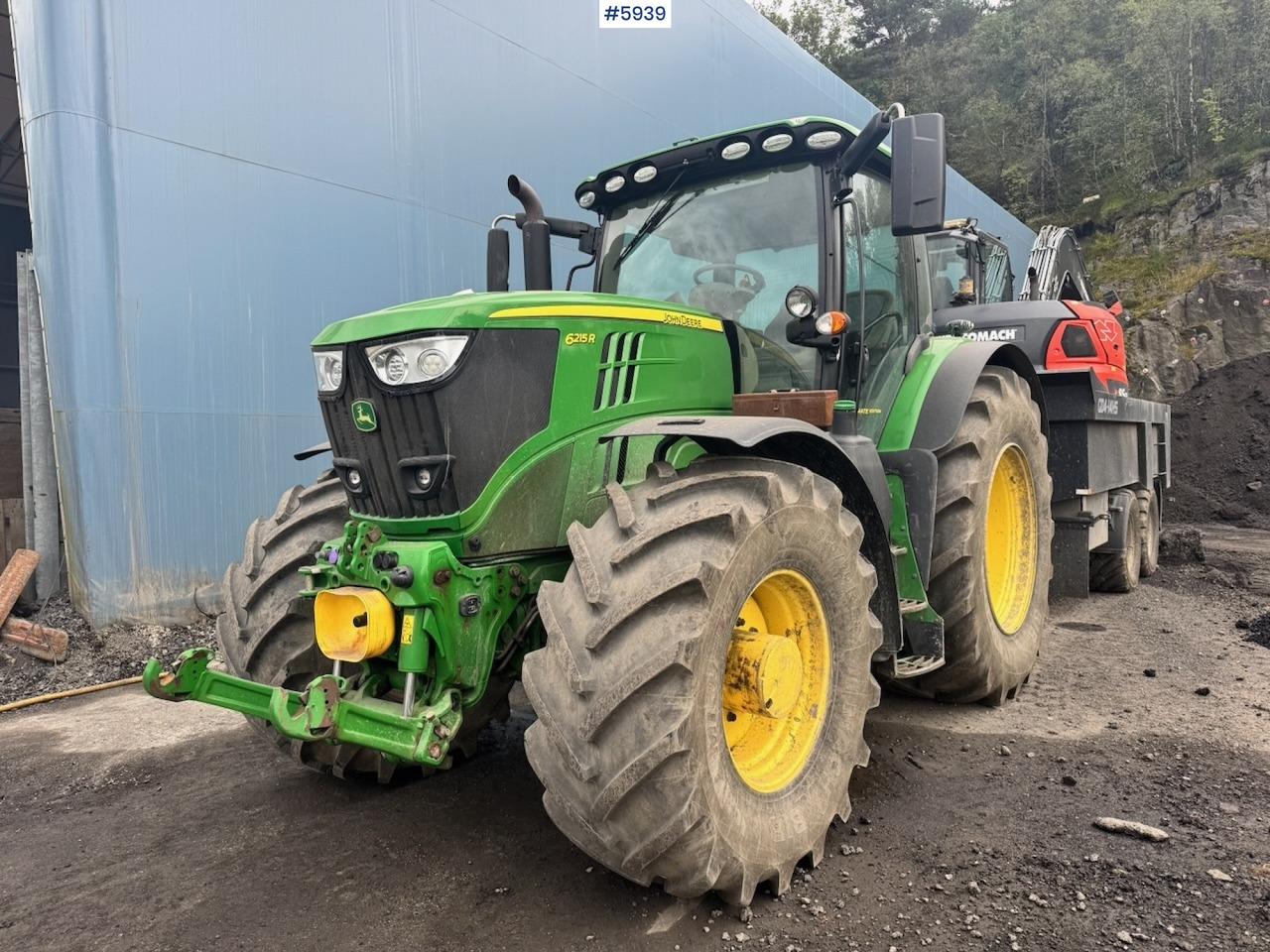 2020 John Deere 6215R w/ Front PTO and hydraulics. 2 sets of tires. - Tractor: foto 1 2020 John Deere 6215R w/ Front PTO and hydraulics. 2 sets of tires. - Tractor: foto 1