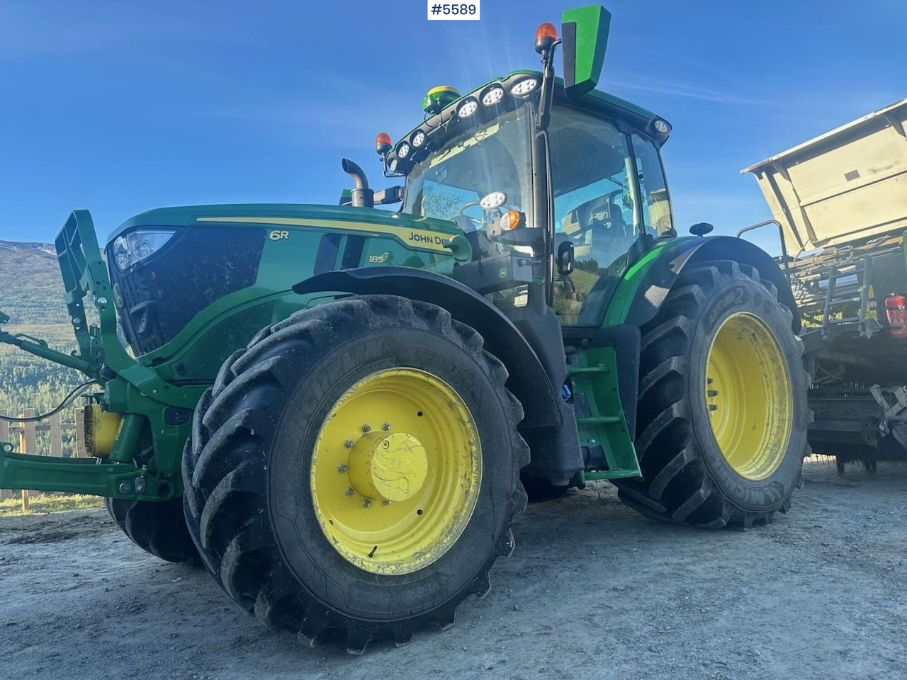 2024 John Deere 6R 185 4x4 tractor w/ front loader, GPS and winter tires. WATCH VIDEO - Tractor: foto 1 2024 John Deere 6R 185 4x4 tractor w/ front loader, GPS and winter tires. WATCH VIDEO - Tractor: foto 1
