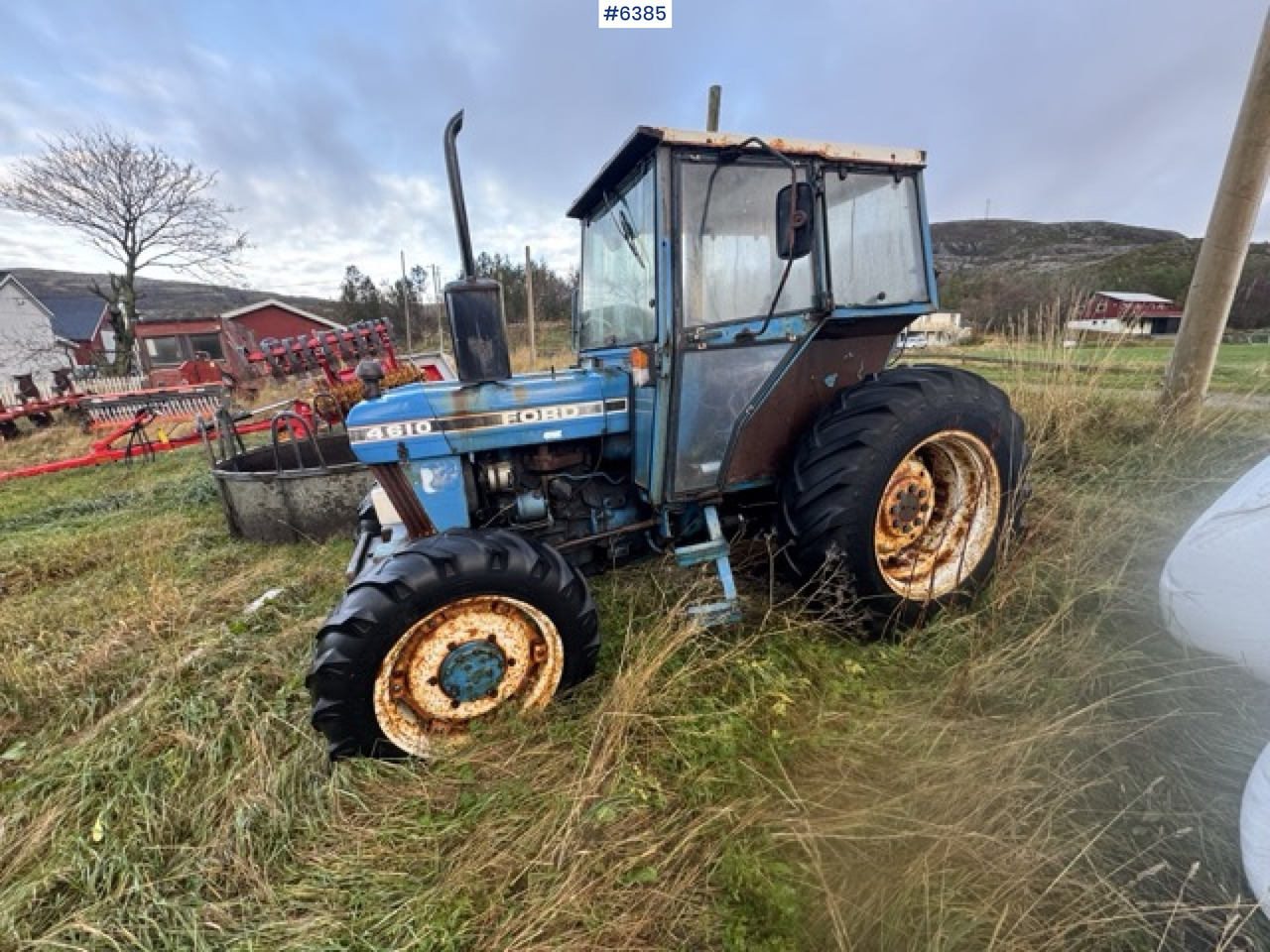 Ford 4610 4x4 tractor. 3,561 hours! - Tractor: foto 5 Ford 4610 4x4 tractor. 3,561 hours! - Tractor: foto 5