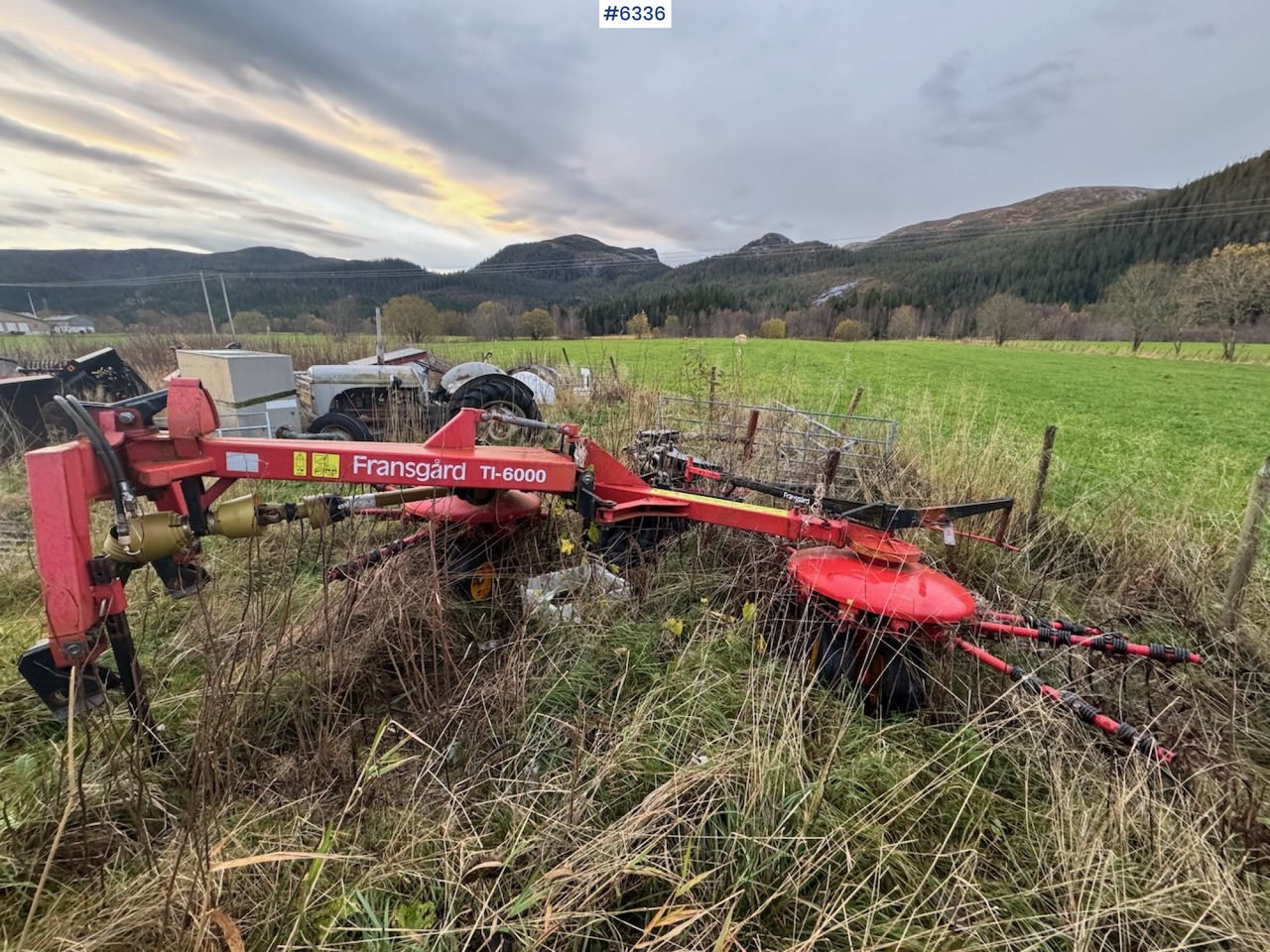 Fransgård TI-6000 combi rake - Maquinaria de henificación: foto 5 Fransgård TI-6000 combi rake - Maquinaria de henificación: foto 5