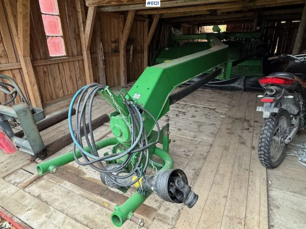 John Deere 530 trailed mower - Maquinaria de henificación: foto 3 John Deere 530 trailed mower - Maquinaria de henificación: foto 3