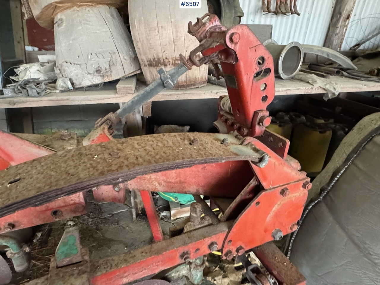 Equipo para trabajo del suelo Kverneland 3-furrow plough: foto 10 Equipo para trabajo del suelo Kverneland 3-furrow plough: foto 10