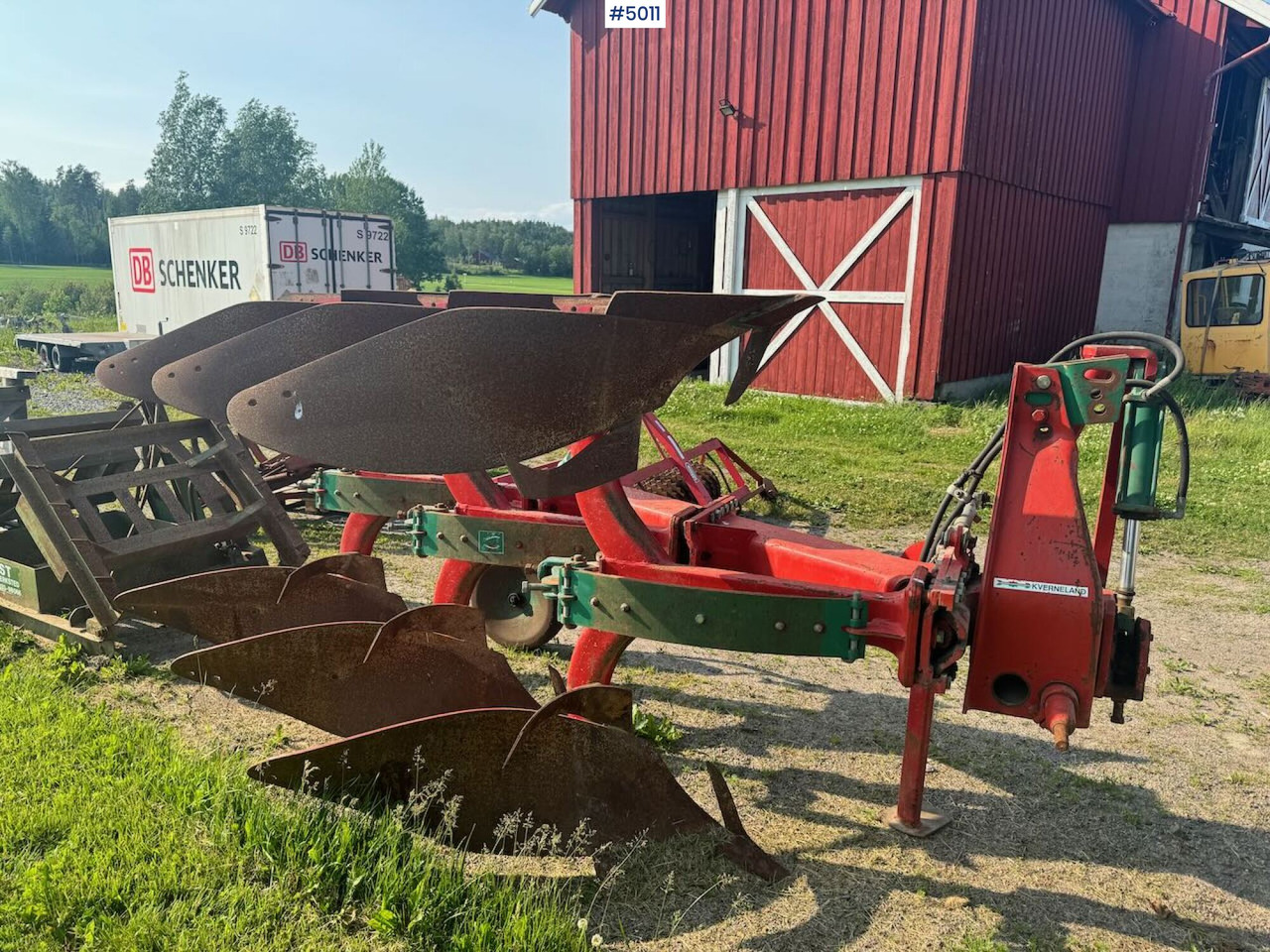 Kverneland Mod. E 3-blade reversible plough - Equipo para trabajo del suelo: foto 3 Kverneland Mod. E 3-blade reversible plough - Equipo para trabajo del suelo: foto 3