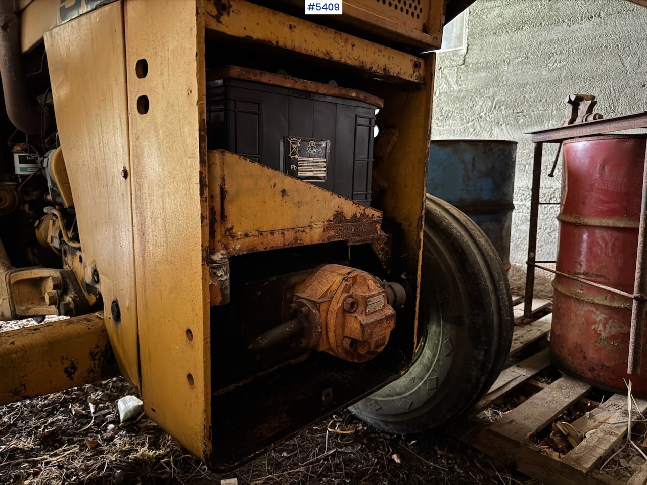 Massey Ferguson 50 Backhoe loader - Tractor: foto 5 Massey Ferguson 50 Backhoe loader - Tractor: foto 5
