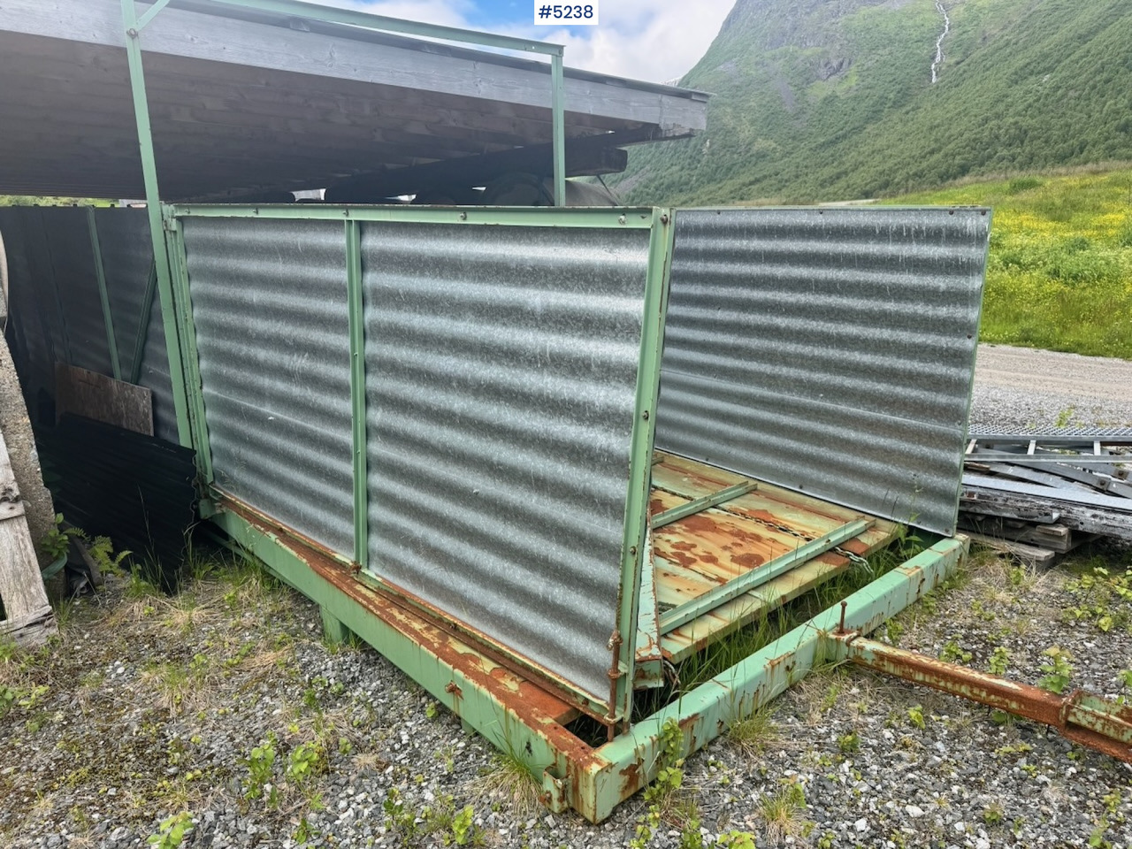 Silo with feed table and fans. Disassembled. - Maquinaria ganadera: foto 4 Silo with feed table and fans. Disassembled. - Maquinaria ganadera: foto 4