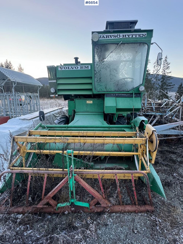 Volvo BM Active 800 Thresher - Cosechadora de granos: foto 2 Volvo BM Active 800 Thresher - Cosechadora de granos: foto 2