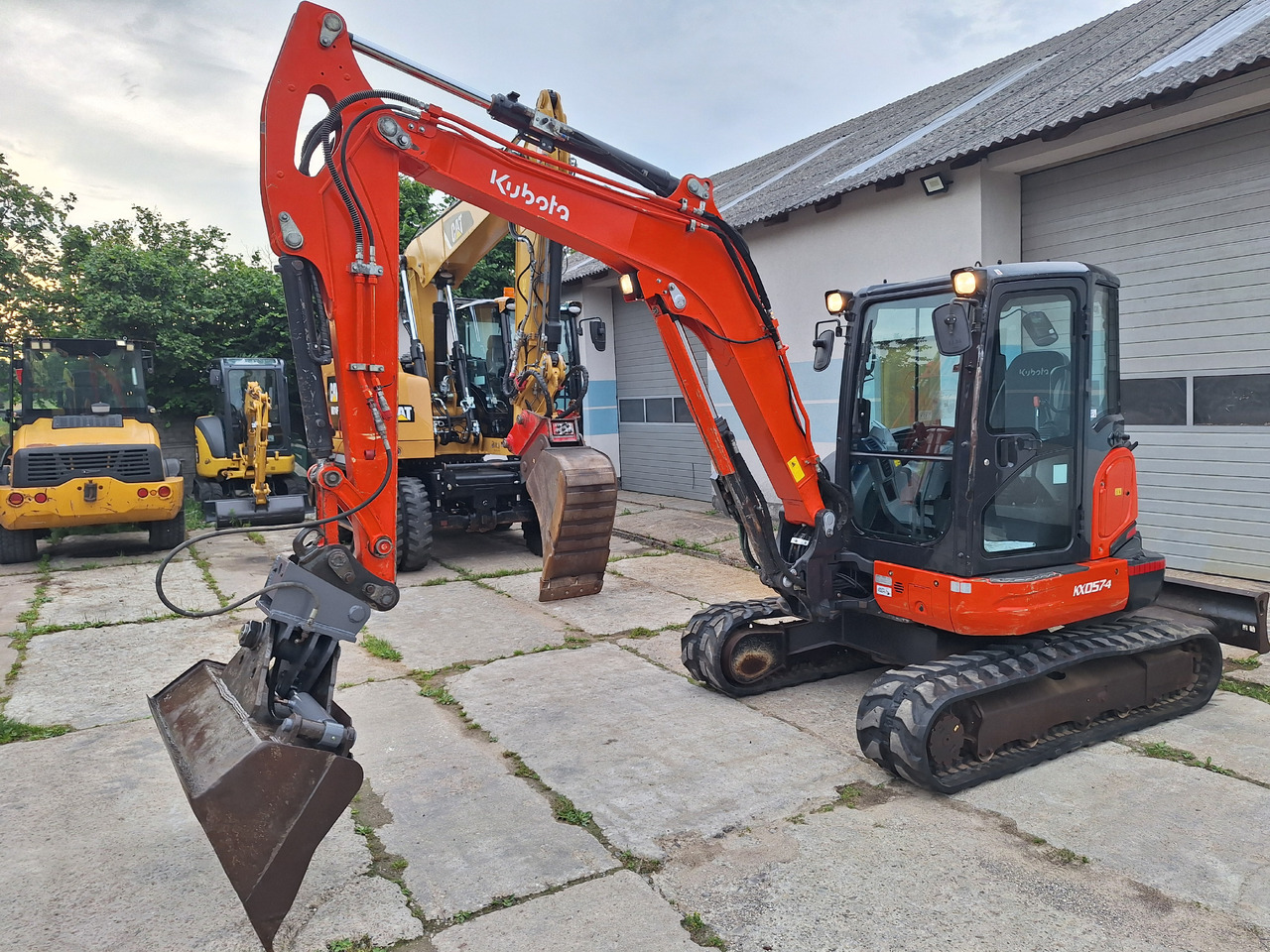 KUBOTA KX057-4 - Miniexcavadora: foto 1 KUBOTA KX057-4 - Miniexcavadora: foto 1