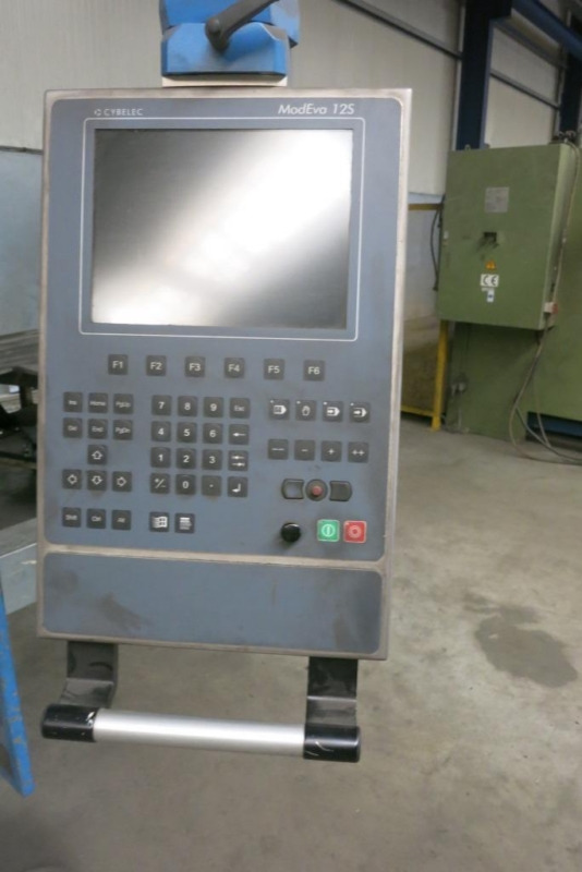 EHT EHPS 20-5500 - Prensa plegadora: foto 2 EHT EHPS 20-5500 - Prensa plegadora: foto 2