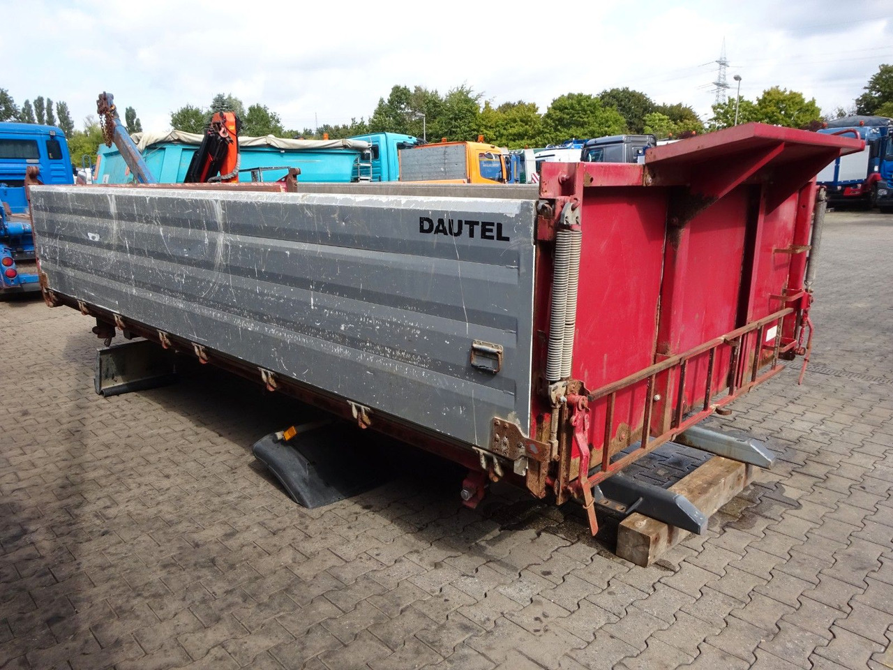 DAUTEL 3Seiten-Kippaufbau - Camión volquete: foto 5 DAUTEL 3Seiten-Kippaufbau - Camión volquete: foto 5