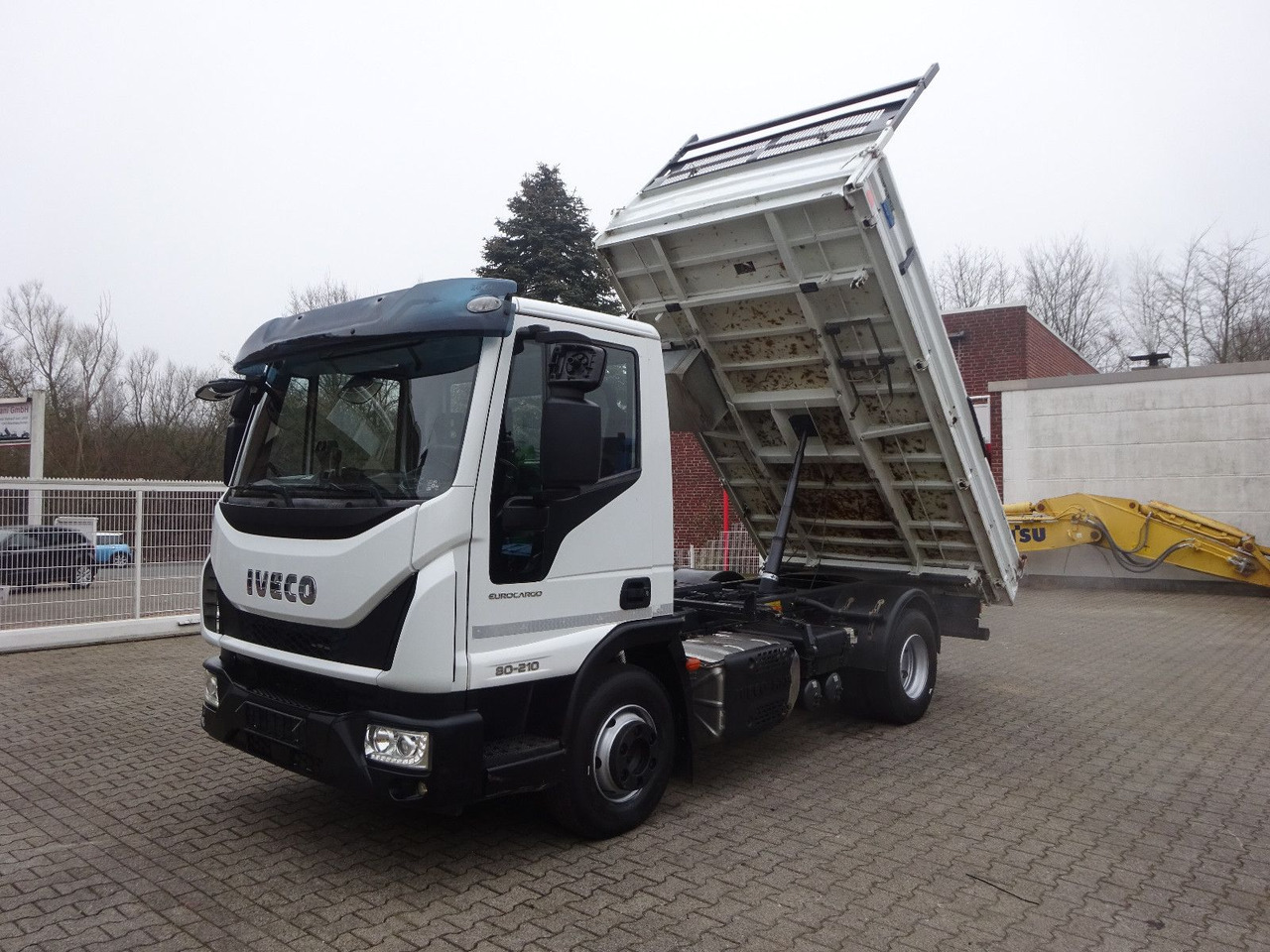 Iveco 80-120 Eurocargo MEILLER 3SKipper 4x2 - Camión volquete: foto 1 Iveco 80-120 Eurocargo MEILLER 3SKipper 4x2 - Camión volquete: foto 1